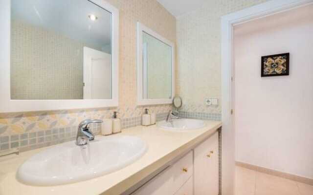 Reitel Hlclubes Vilanova Apartment