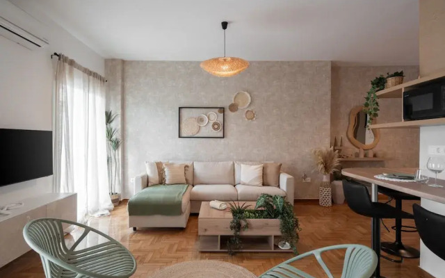 LIV - Seaside Getaway in Glyfada