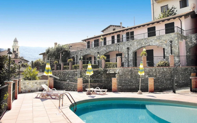 Apartment in Castellaro With Balcony