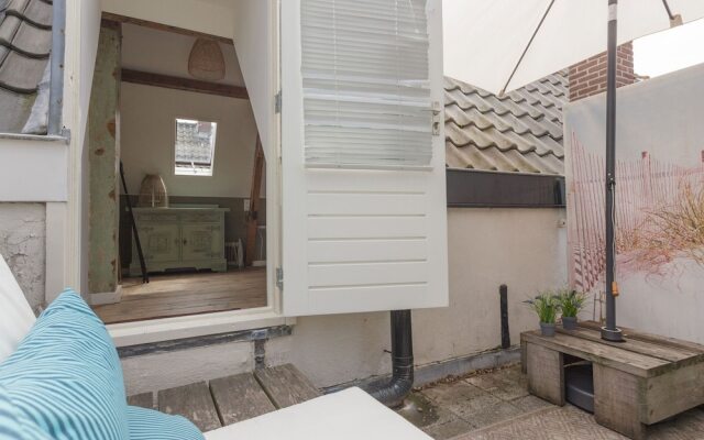 Cozy Holiday Home in Scheveningen with Terrace