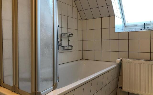 Martha_Mueller_Graehlert_Weg 8 Wg_7