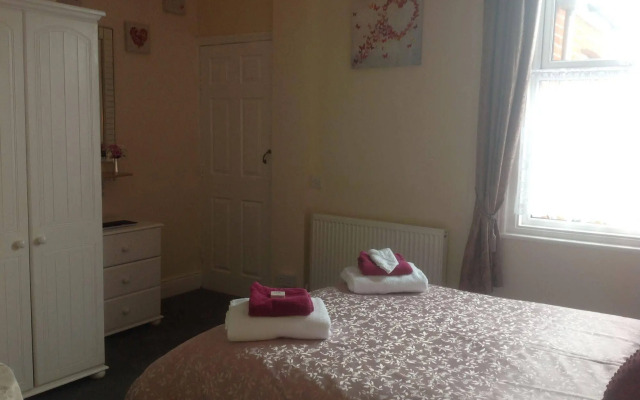 Cleasewood Guest House