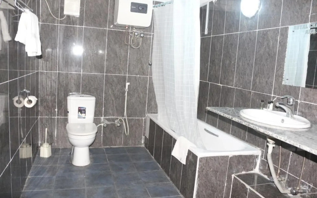 Royal Charlin Hotel and Suites