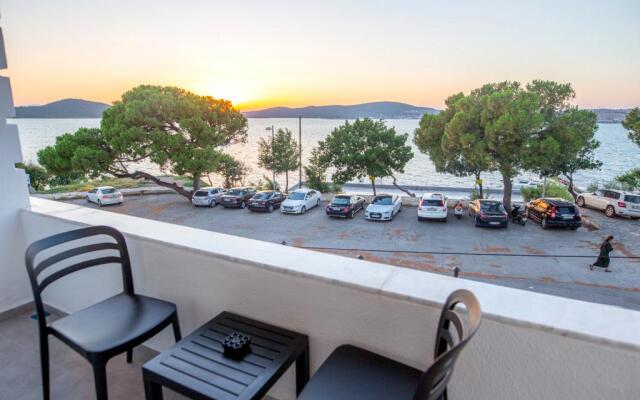 Camlik 87 Hotel Ayvalik
