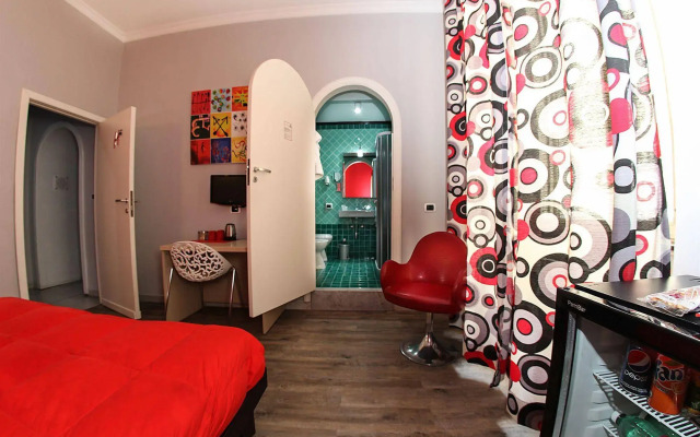 H Rooms Boutique Hotel