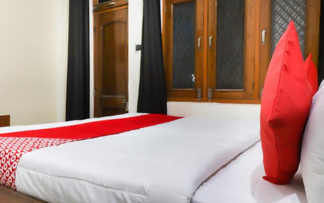 OYO 63155 Hotel Star View