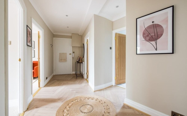 The Blackheath Hideaway - Alluring 2bdr Flat With Balcony