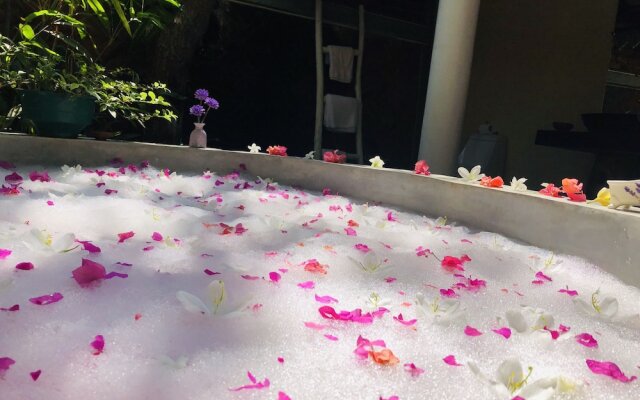 Plumeria Luxury Villas Udawalawe