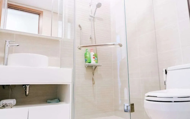 Sunflower Luxury Apartment