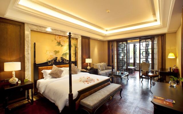 Dockside Boutique Hotel
