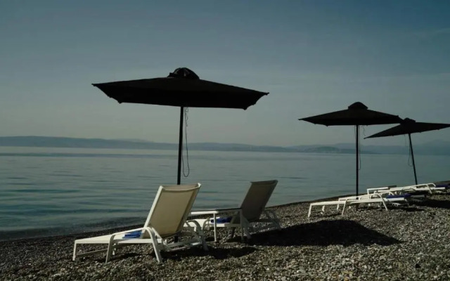 Elimnion Resort
