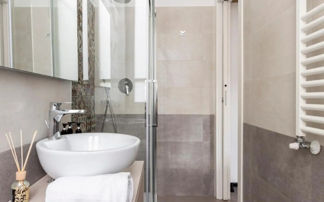 new studio apartment sauro orange