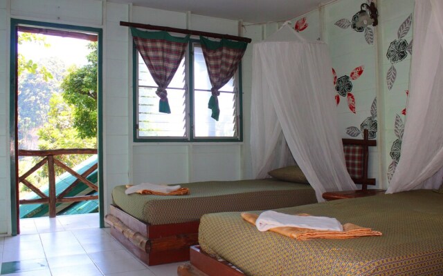 Chill Out Jungle Bungalows