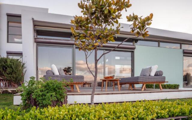 LEFKON VILLA by the Sea!