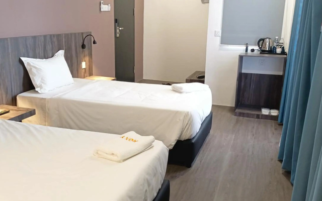 Roxy Hotel Sri Aman – Guest Rooms – Simanggang
