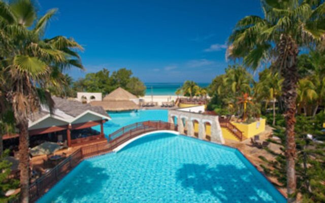 Beaches Negril Resort - ALL INCLUSIVE