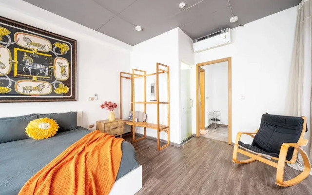 SAZIHOME Le Thanh Tong Hanoi