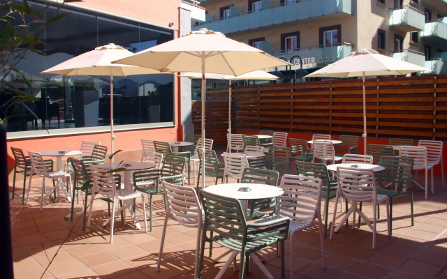 Tossa Beach-Center