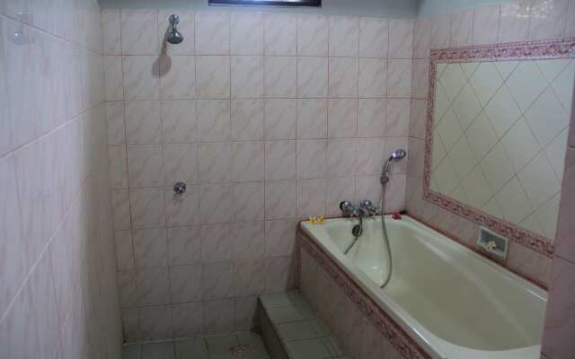 Stana Puri Gopa Hotel