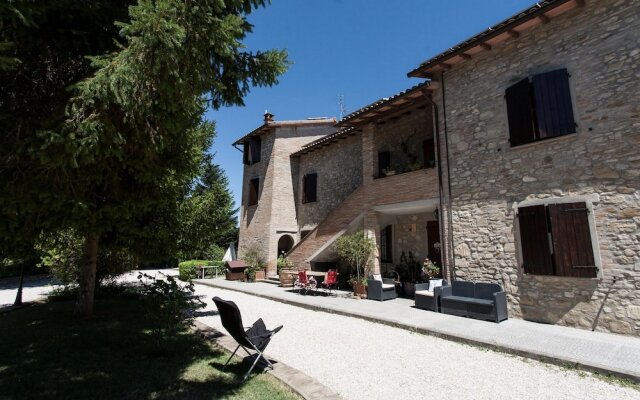 "podere Caldaruccio La Pineta - Torretta"