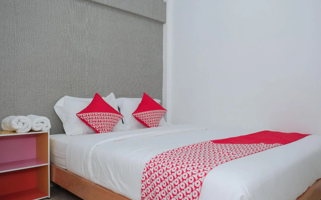 OYO 1454 111 Residence