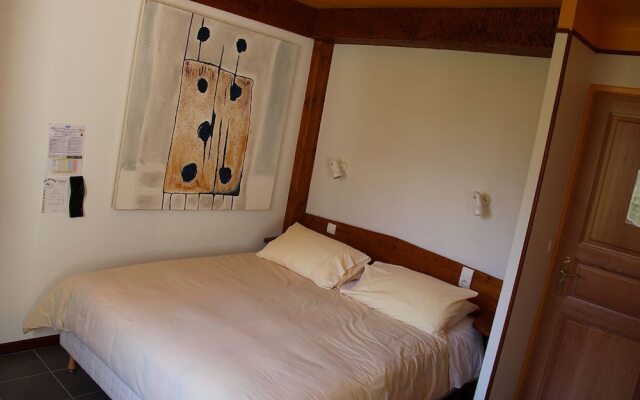 Hotel Restaurant Le Val Des Sources