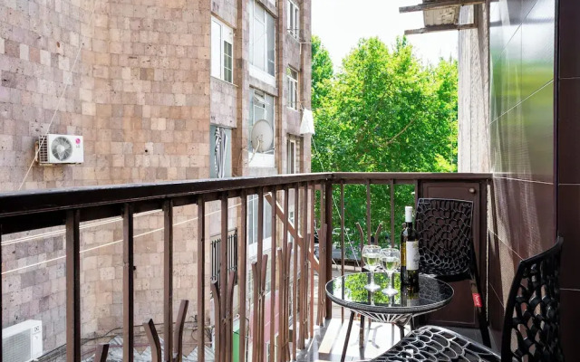 Apartment by Luxe Group SN290