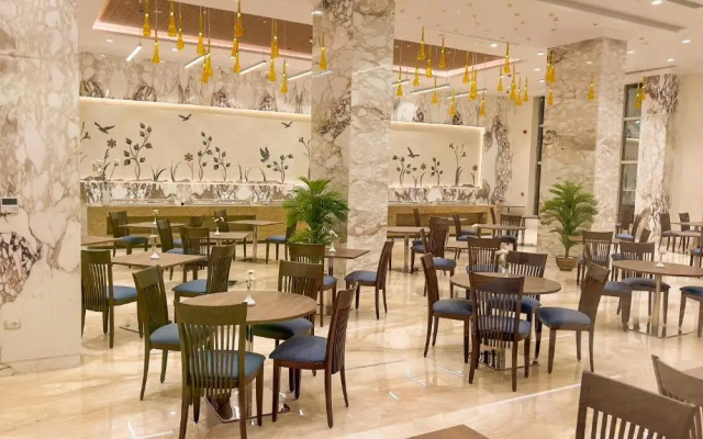 Helnan Mamoura & Events Center