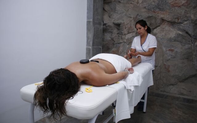 Kankay Hotel & Centro de Convenciones