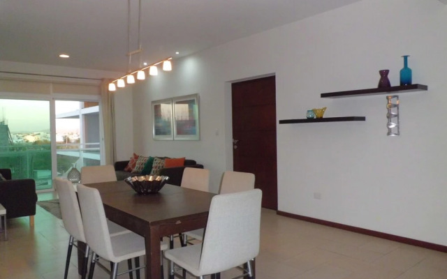 Condo AB Pacifica