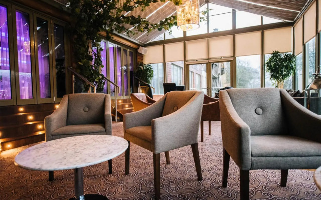 The Lynnhurst Hotel
