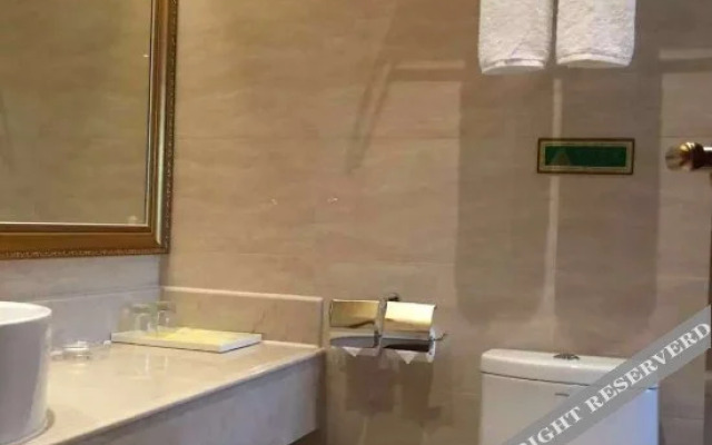 Vienna Hotel Shenzhen Longzhu