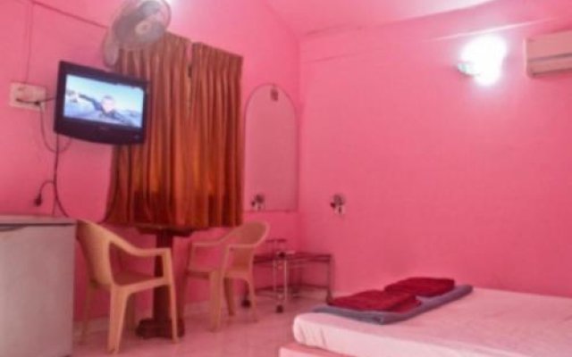 1 Br Guest House In Anjuna, By Guesthouser (1013)