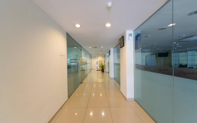 Signature Hotel KL Sentral by OYO