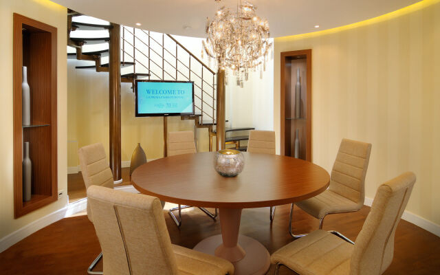 La Prima Fashion Hotel
