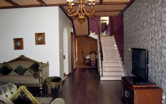 Western Garden Hotel