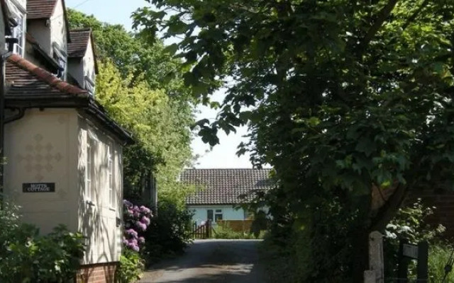 Motts Cottage