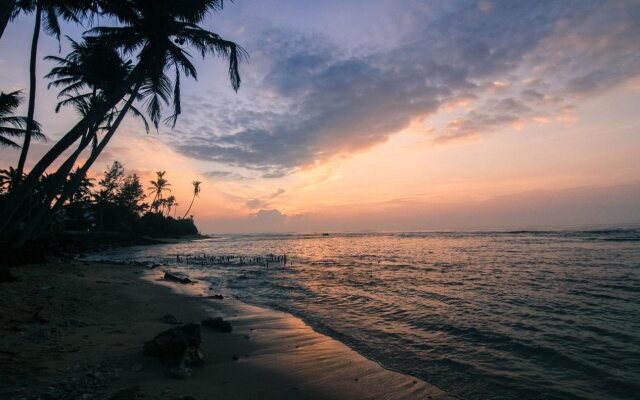 Savenrose Beach Villa