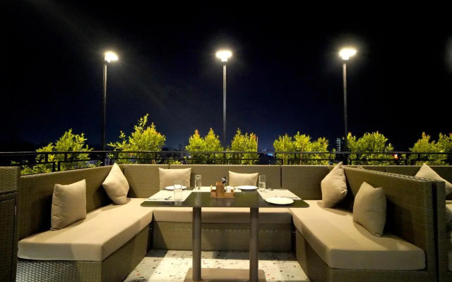 Zip By Spree Hotels Nanded