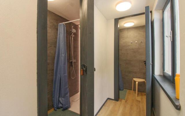 Backyard Mountain Hostel