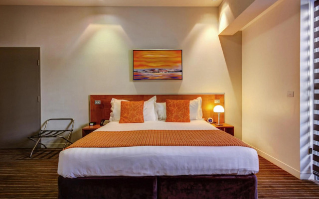 Mantra Charles Hotel Launceston