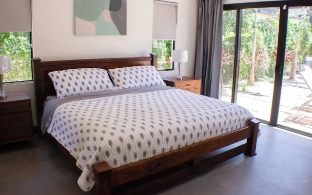Golden Shore Villa in Tamarindo