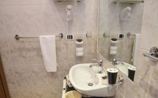 St. Peter Bed in Rome