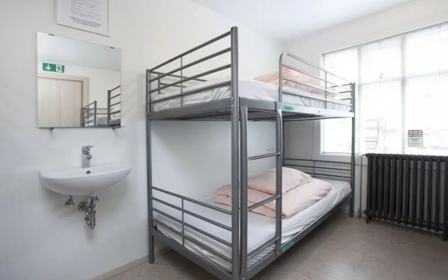 101 Hostel