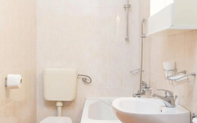 Apartments by the sea Podgora, Makarska - 2604