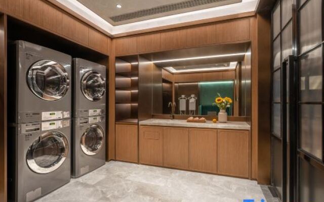 Orange Hotel (Beijing Tiananmen Dashilan Branch)