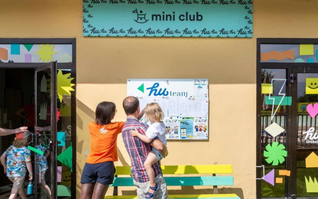 hu Norcenni Girasole Village