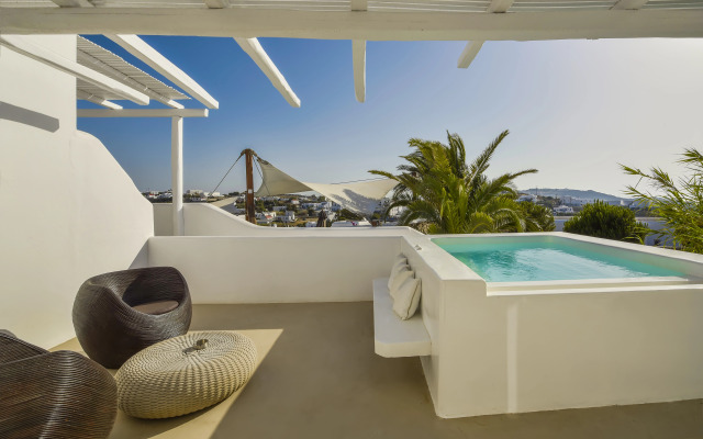 Ostraco Suites