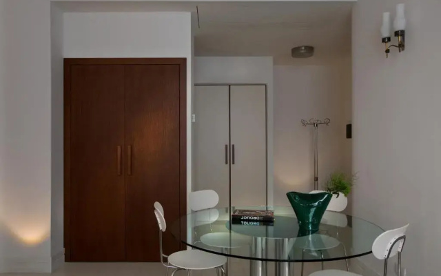 Corso Novara 5 Design Apartments