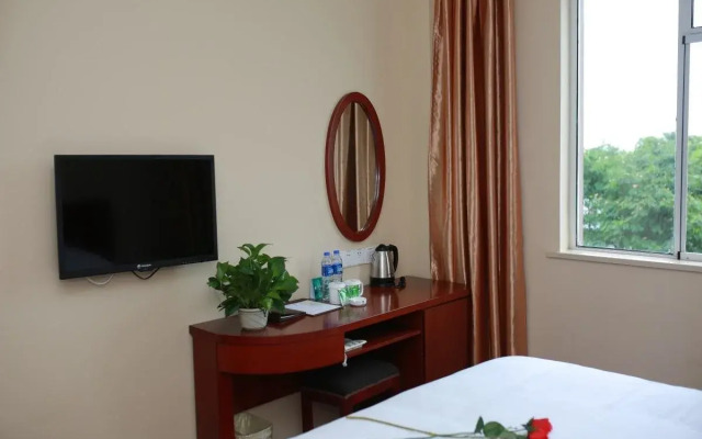 GreenTree Inn Jiangsu Suzhou Yangchenghu Qianshuiwan Express Hotel